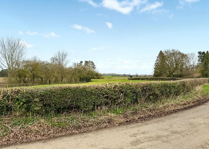 Lockwood Barn Salton